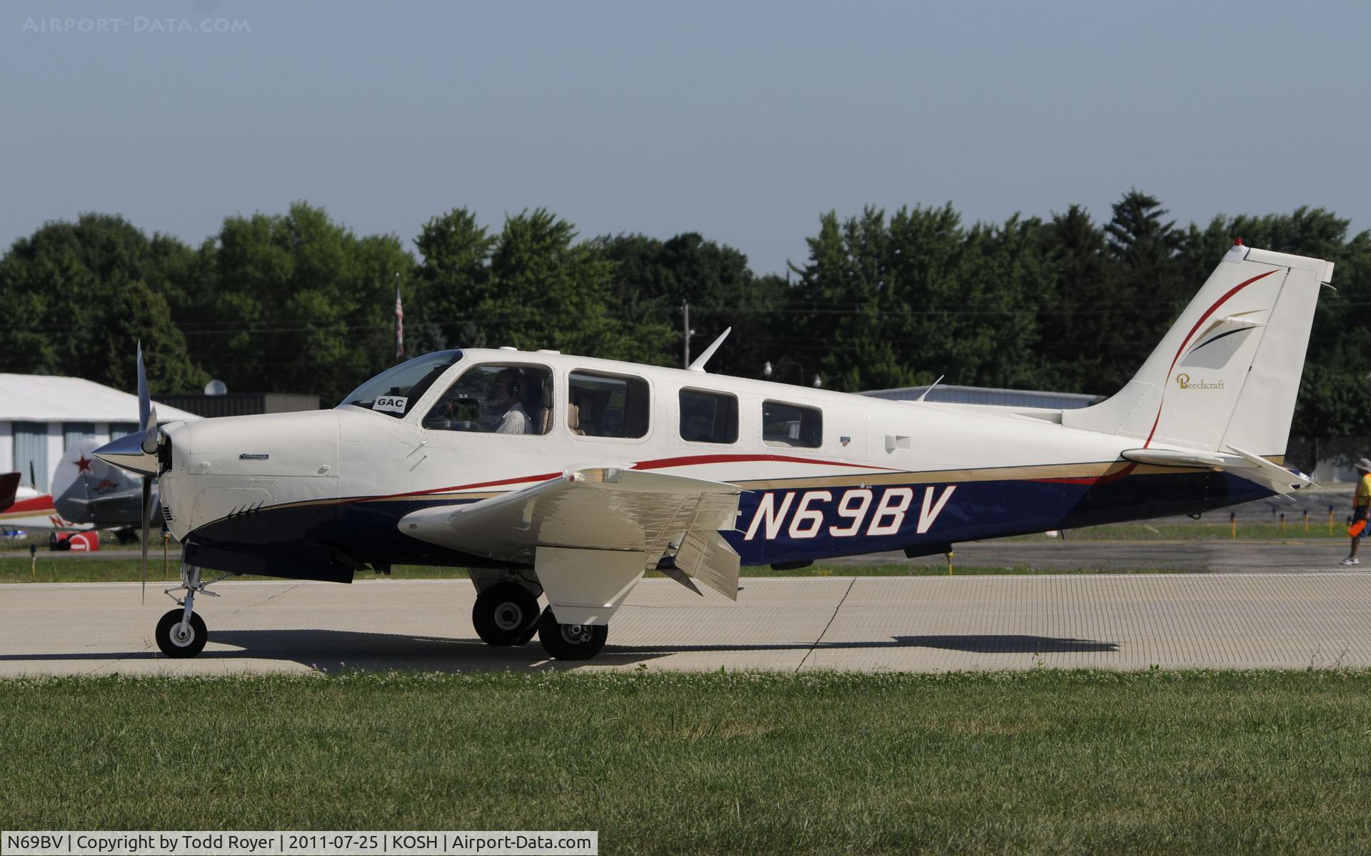 N69BV, Beech A36 Bonanza 36 C/N E-911, AIRVENTURE 2011