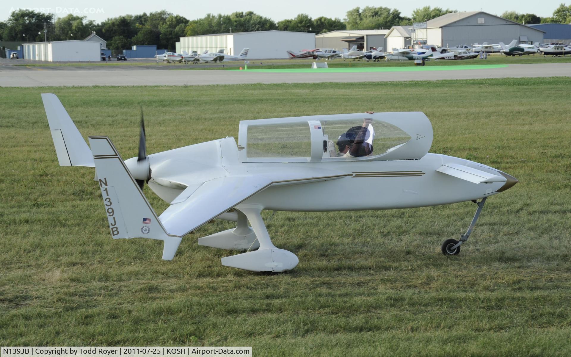 N139JB, 1995 Rutan VariEze C/N 1667, AIRVENTURE 2011