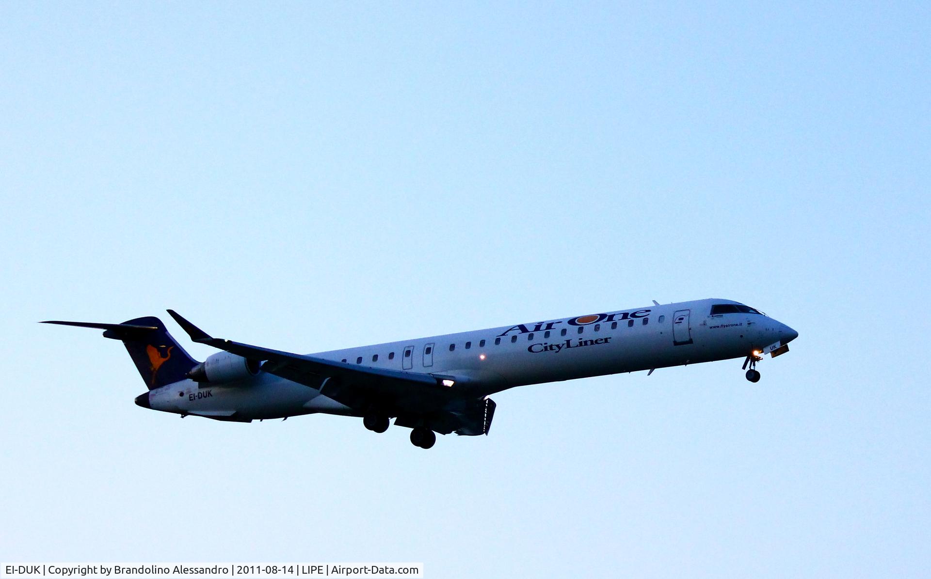 EI-DUK, 2006 Canadair CRJ-900ER (CL-600-2D24) C/N 15104, from the sunset to RWY12
Bologna G.Marconi Airport