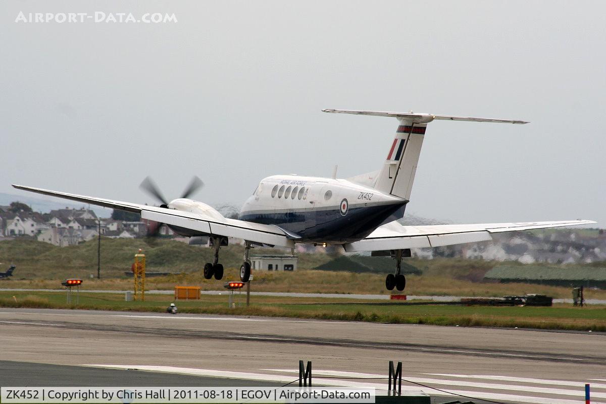 ZK452, 2003 Raytheon B200 King Air C/N BB-1832, RAF 3FTS / 45(R) Sqn