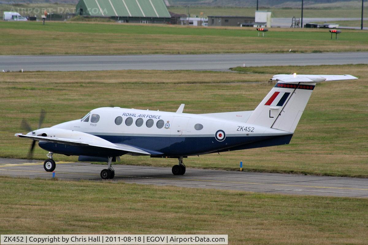ZK452, 2003 Raytheon B200 King Air C/N BB-1832, RAF 3FTS / 45(R) Sqn