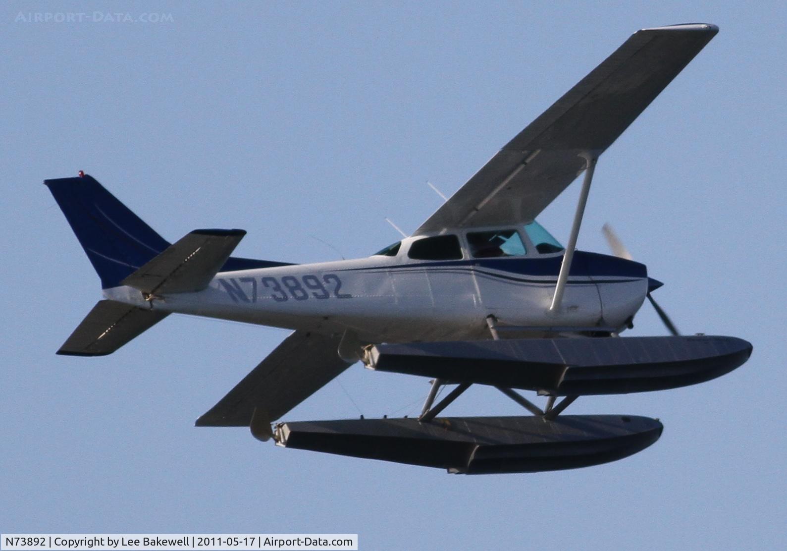 N73892, Cessna 172N C/N 17267733, While operating over Forest Lake, MN