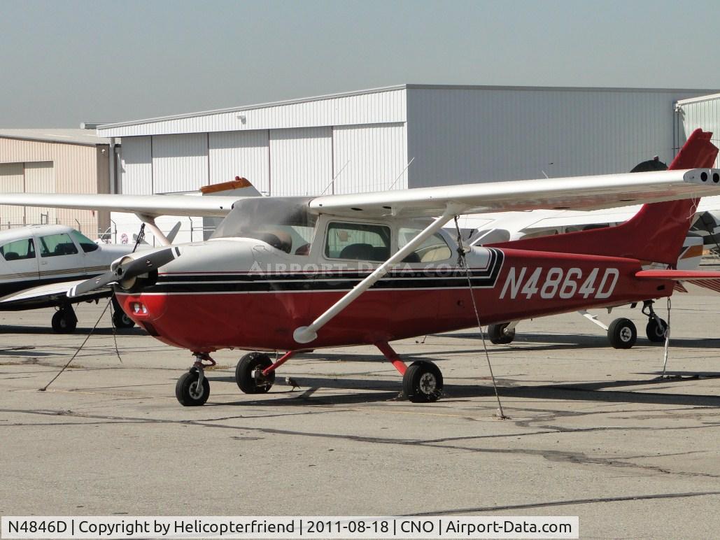 N4846D, 1958 Cessna 182A Skylane C/N 34946, Parkedin the parking area