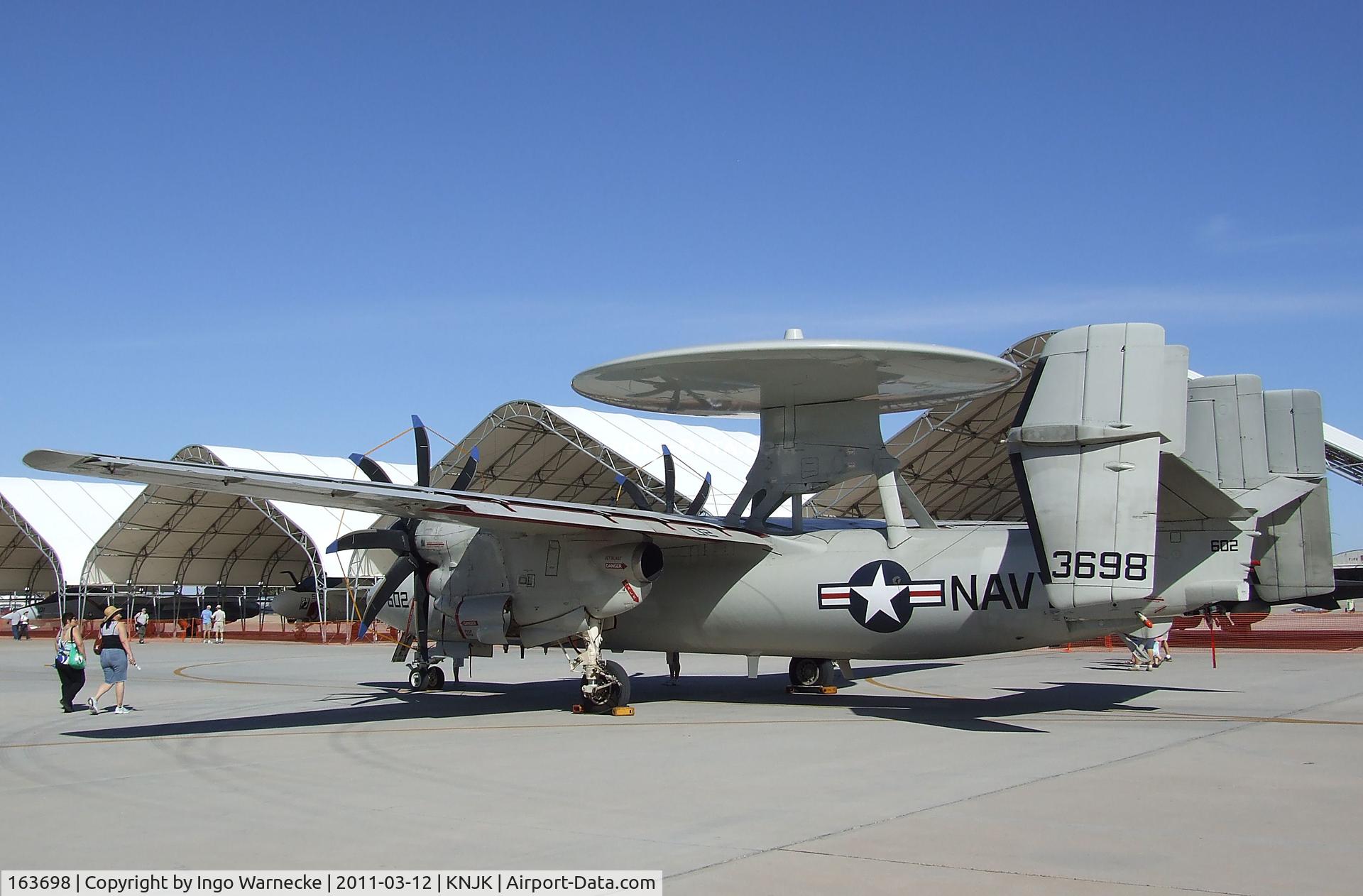 163698, Grumman E-2C Hawkeye Group 1 C/N A52-138, Grumman E-2C Hawkeye of the US Navy at the 2011 airshow at El Centro NAS, CA
