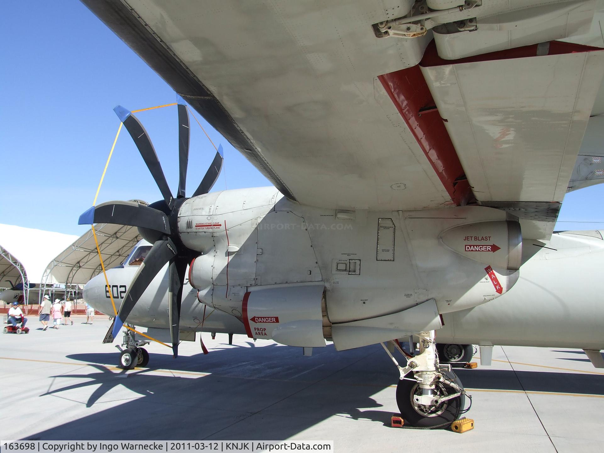 163698, Grumman E-2C Hawkeye Group 1 C/N A52-138, Grumman E-2C Hawkeye of the US Navy at the 2011 airshow at El Centro NAS, CA