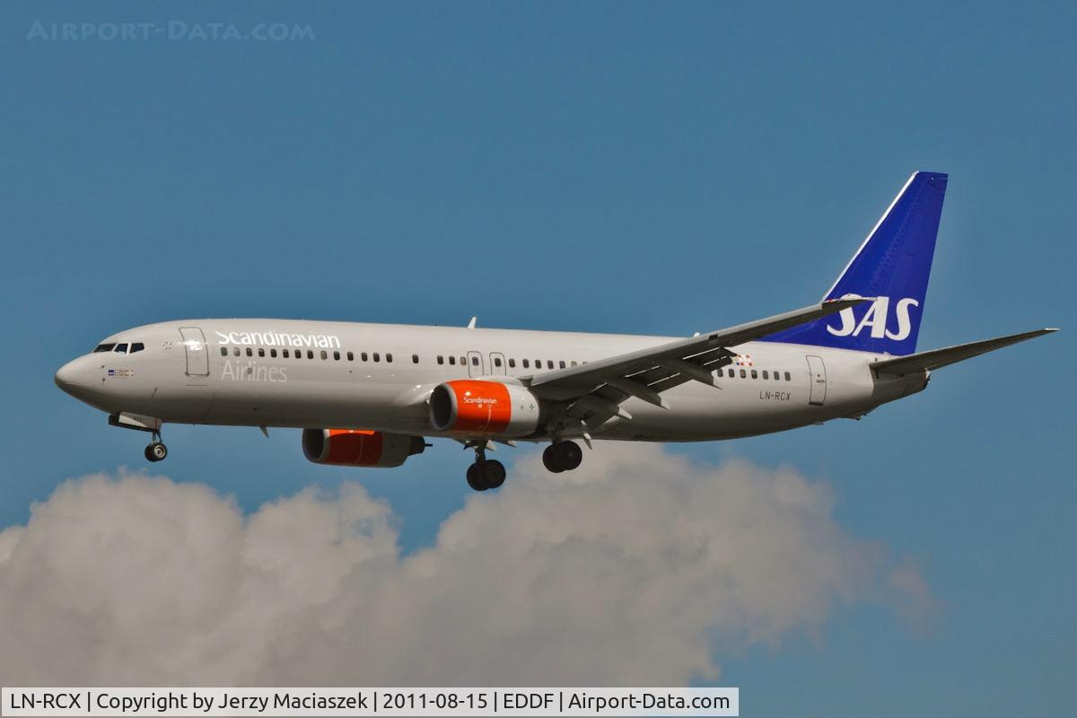 LN-RCX, 2000 Boeing 737-883 C/N 30196, Boeing 737-883