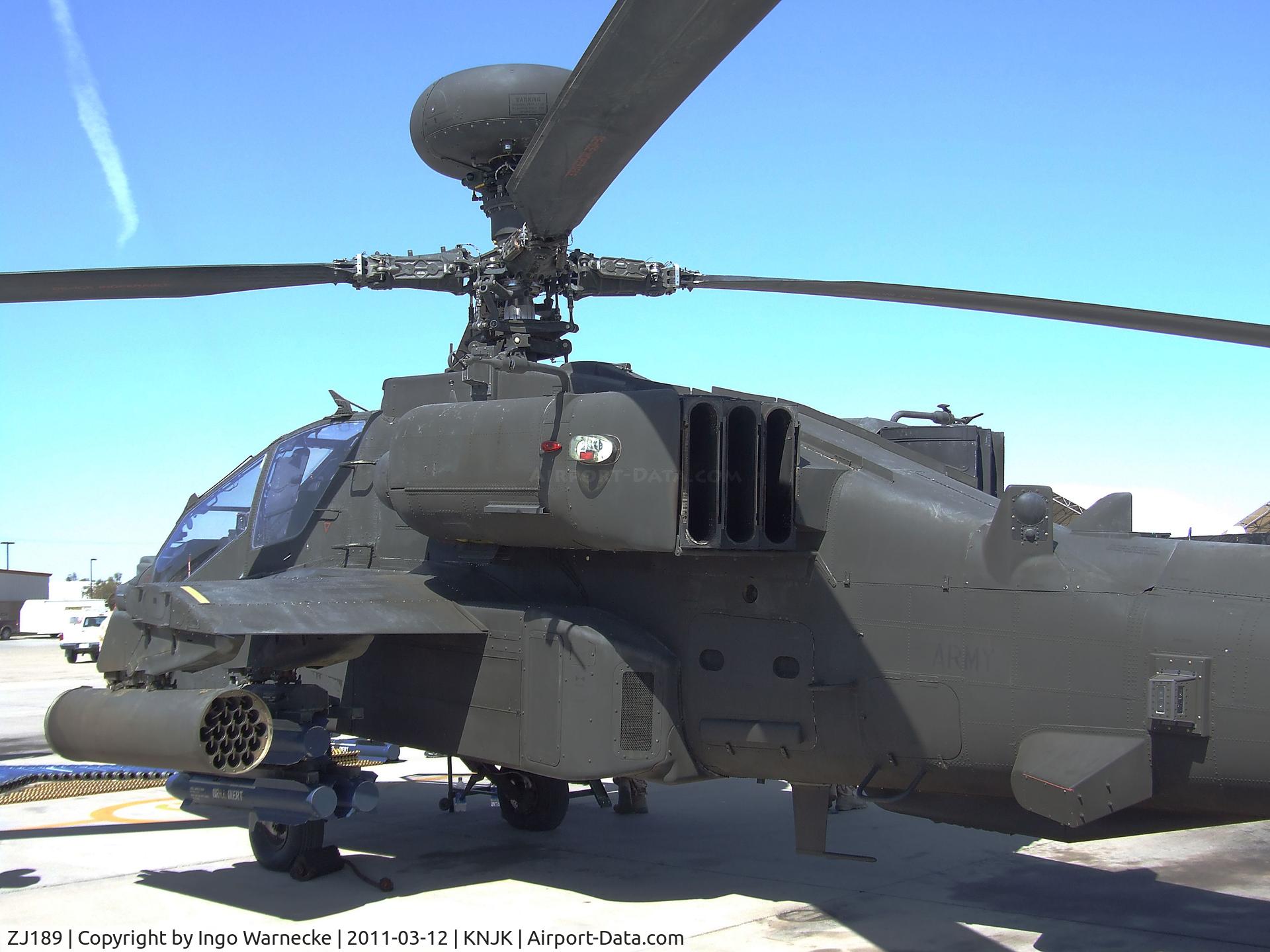 ZJ189, Westland Apache AH.1 C/N DU024/WAH024, Boeing (Westland) Apache AH1 of the Royal Army Army Air Corps at the 2011 airshow at El Centro NAS, CA