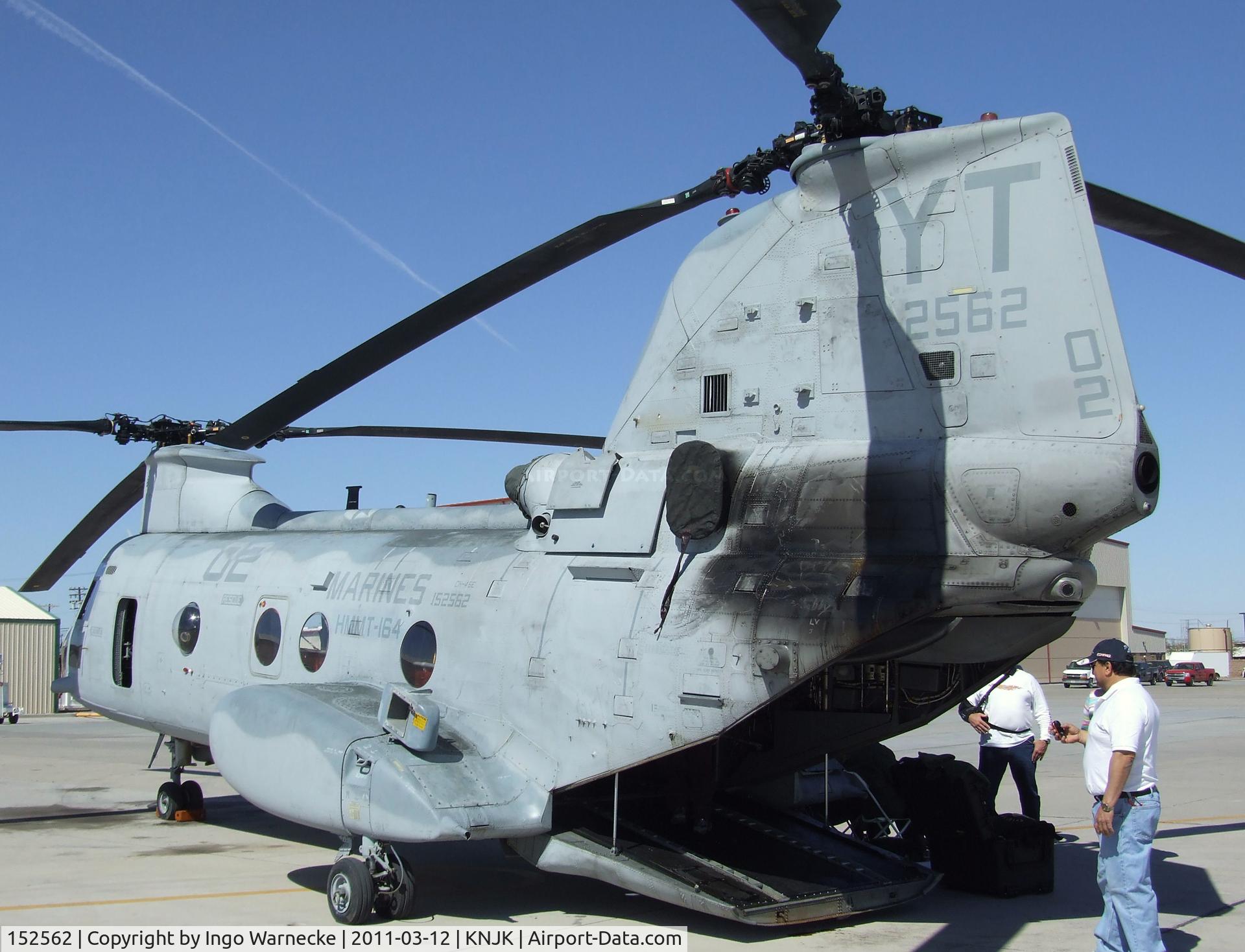 152562, Boeing Vertol CH-46E Sea Knight C/N 2184, Boeing Vertol CH-46E (upgraded from CH-46D) Sea Knight of the USMC at the 2011 airshow at El Centro NAS, CA