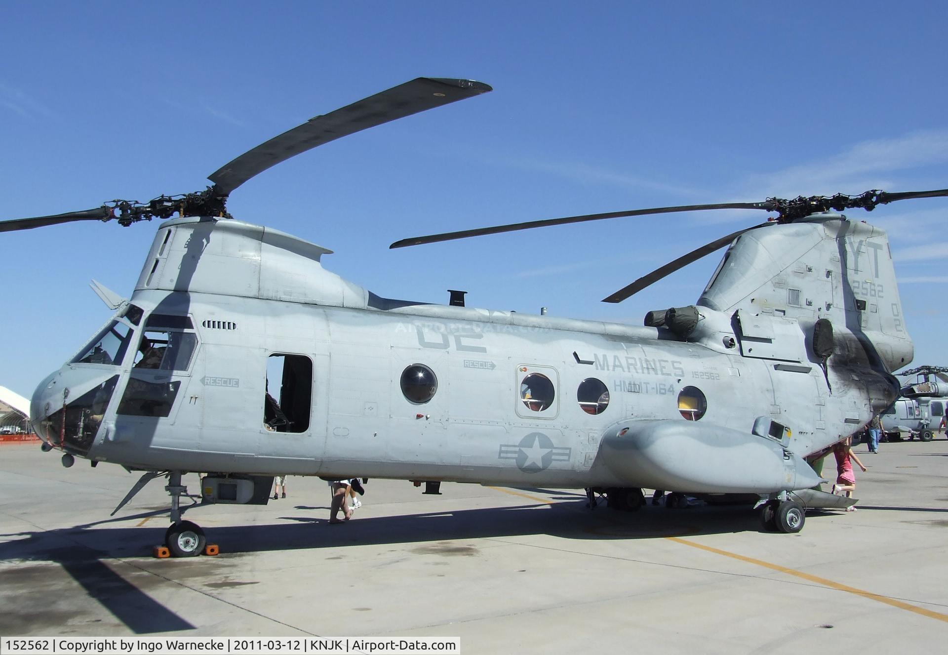 152562, Boeing Vertol CH-46E Sea Knight C/N 2184, Boeing Vertol CH-46E (upgraded from CH-46D) Sea Knight of the USMC at the 2011 airshow at El Centro NAS, CA