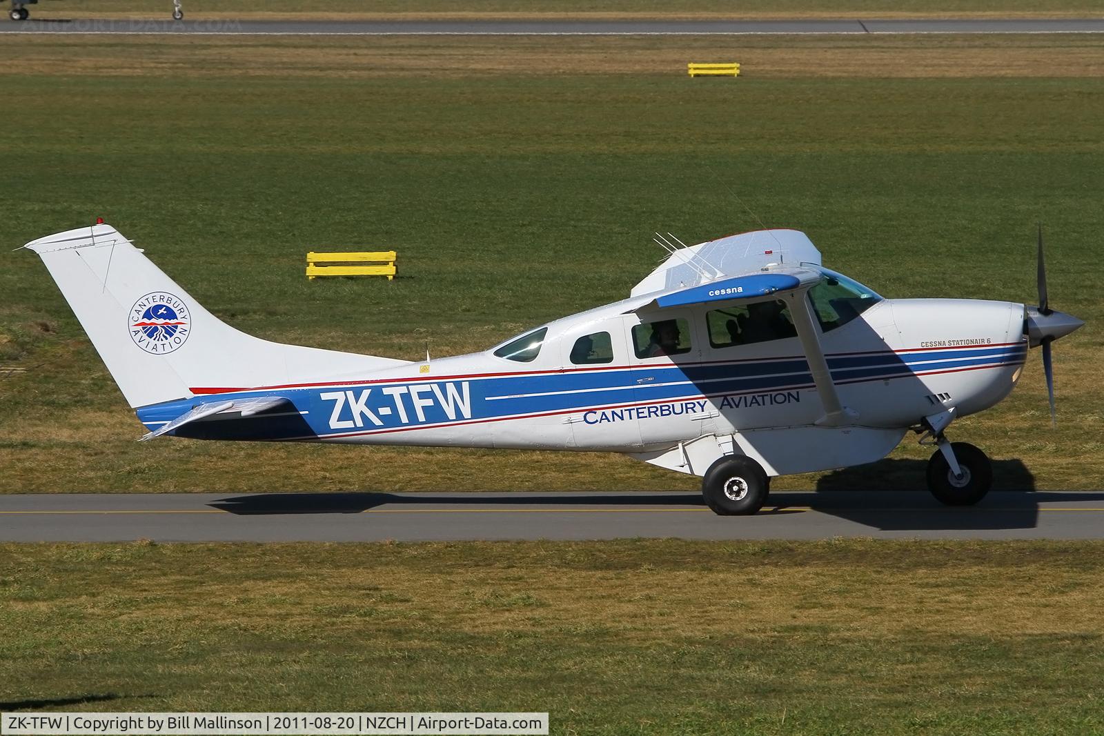 ZK-TFW, 1973 Cessna U206F Stationair C/N U20602273, new load of pax...and readying to show them the sights