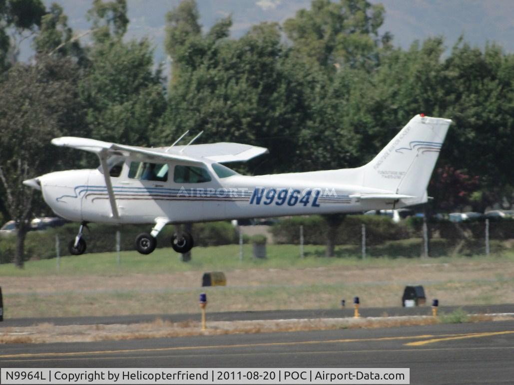N9964L, 1986 Cessna 172P C/N 17276652, Lifting off heading west