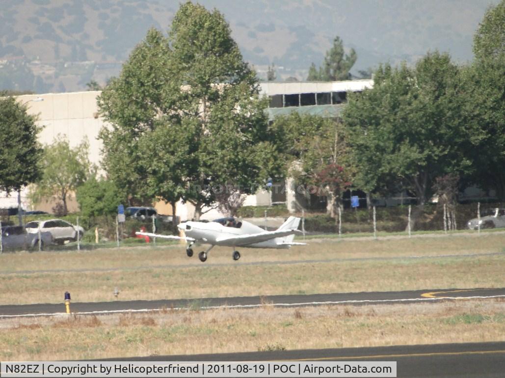 N82EZ, 1971 Corben Baby Ace Model C C/N 831, Lifting off westbound on runway 26R