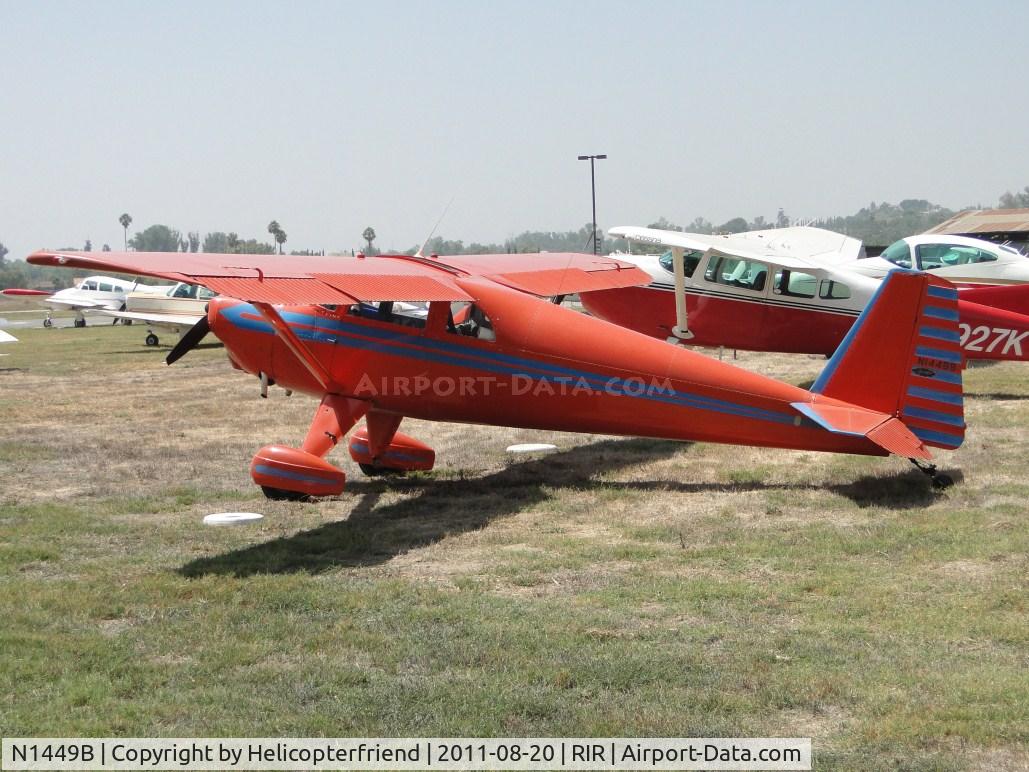 N1449B, 1948 Luscombe 8F Silvaire C/N 6076, Parked in the grass