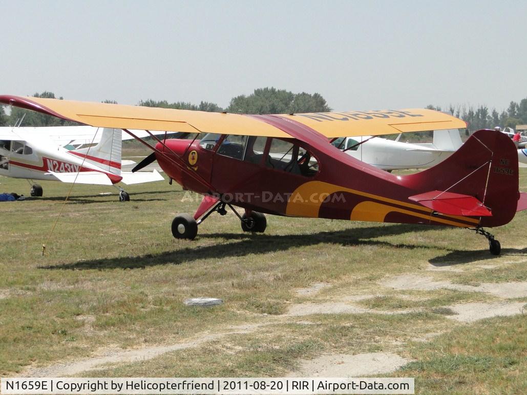 N1659E, 1946 Aeronca 7AC Champion C/N 7AC-5225, Parked in the grass