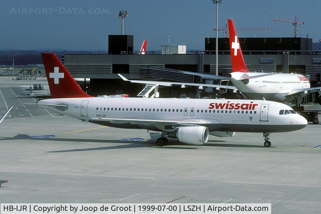 HB-IJR, 1997 Airbus A320-214 C/N 0703, When Swissair was thill flying...