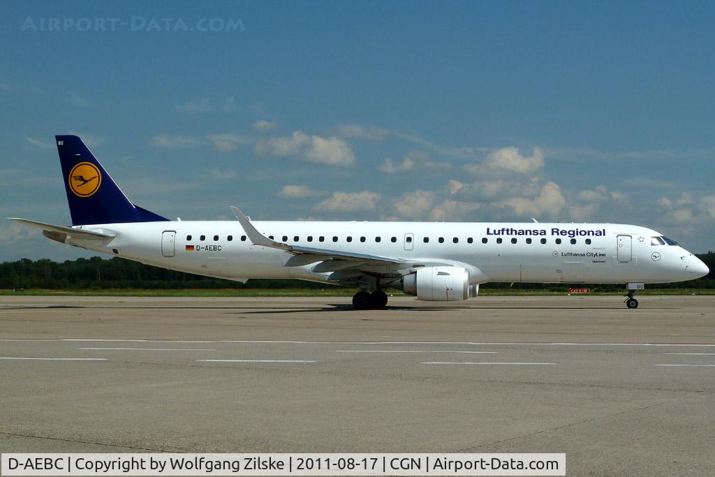 D-AEBC, 2009 Embraer 195LR (ERJ-190-200LR) C/N 19000320, visitor