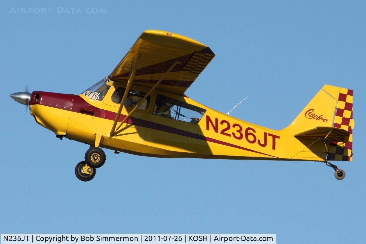 N236JT, 1970 Champion 7ECA Citabria C/N 786-71, Departing Airventure 2011.
