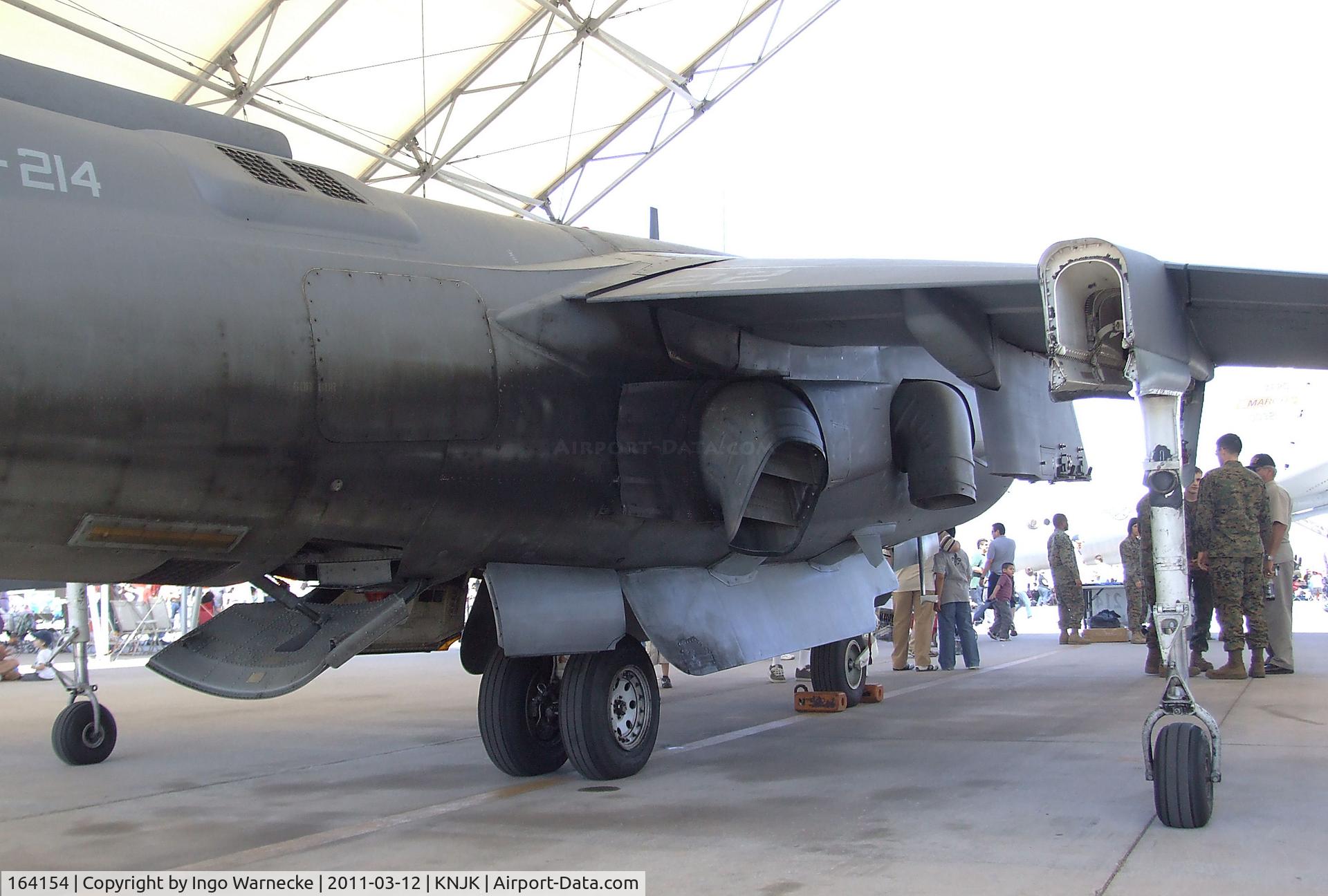 164154, McDonnell Douglas AV-8B Harrier II C/N 227, BAe / McDonnell Douglas AV-8B Harrier II of the USMC at the 2011 airshow at El Centro NAS, CA