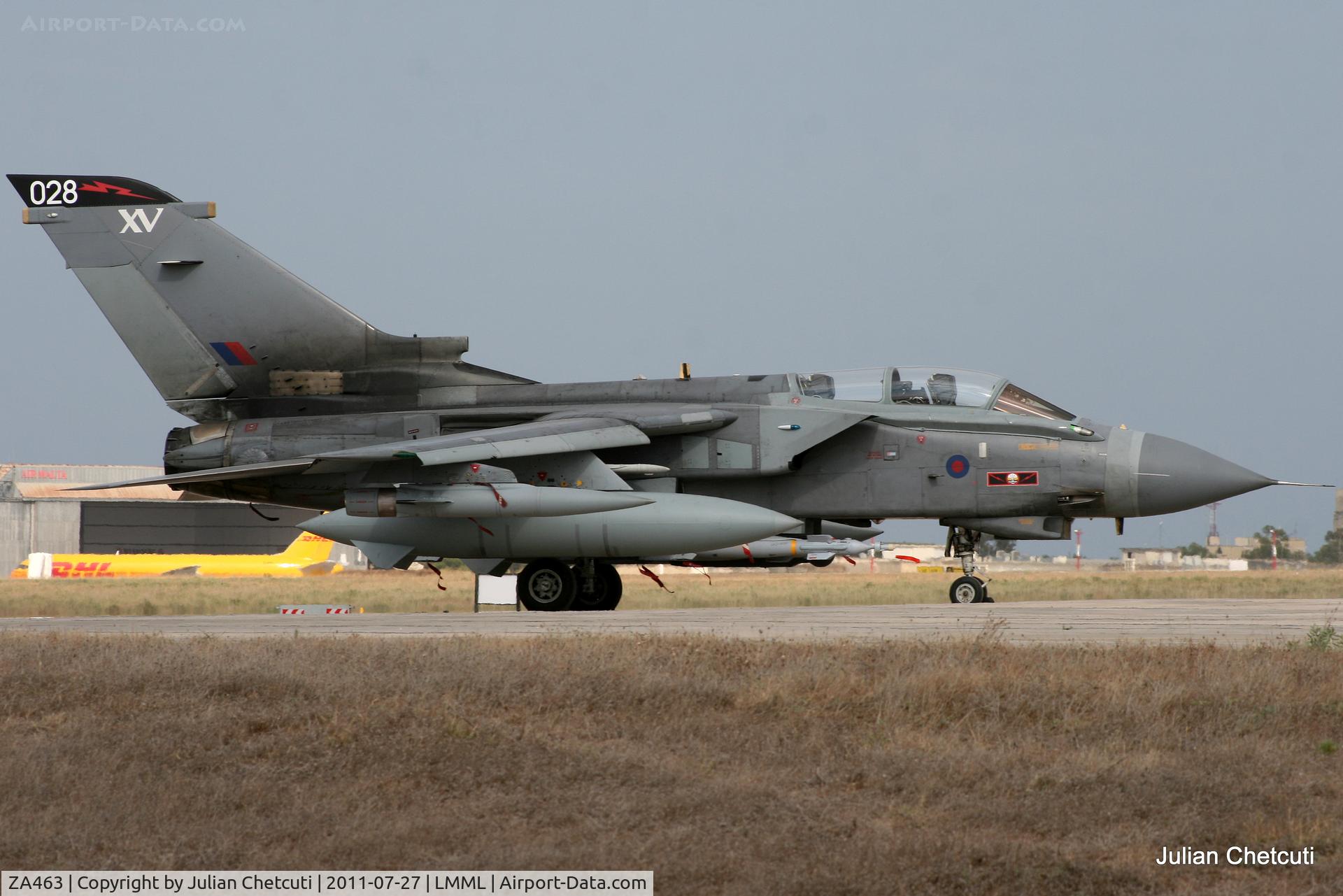 ZA463, 1983 Panavia Tornado GR.4 C/N 273/BS093/3129, A RAF Tornado diverted to MLT due to a generator failure.