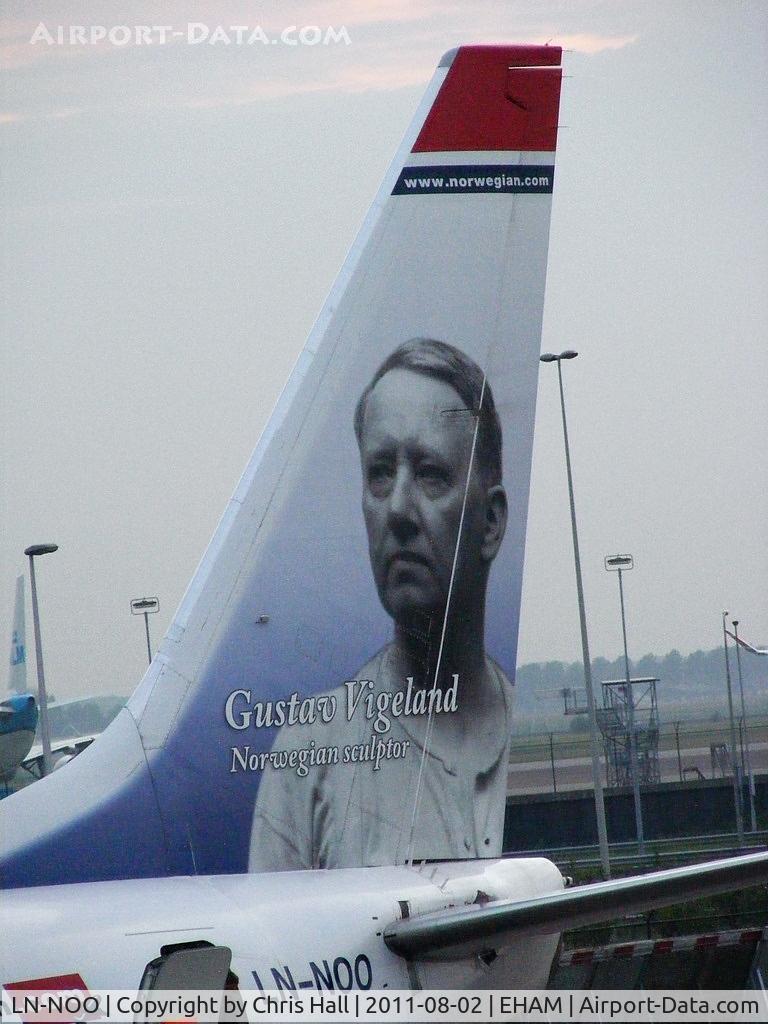 LN-NOO, 2003 Boeing 737-86Q C/N 30289, 