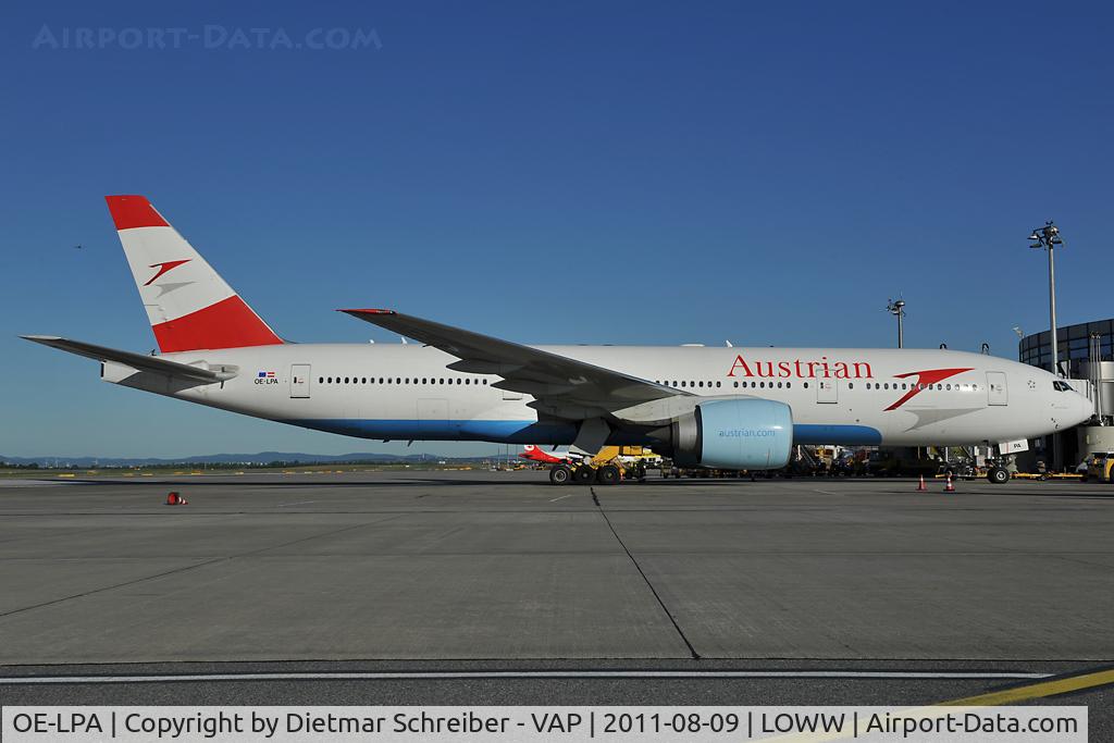 OE-LPA, 1997 Boeing 777-2Z9/ER C/N 28698, Austrian Airlines Boeing 777-200