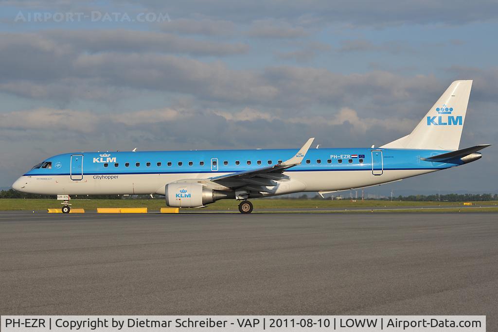 PH-EZR, 2010 Embraer 190LR (ERJ-190-100LR) C/N 19000375, KLM Embraer 190