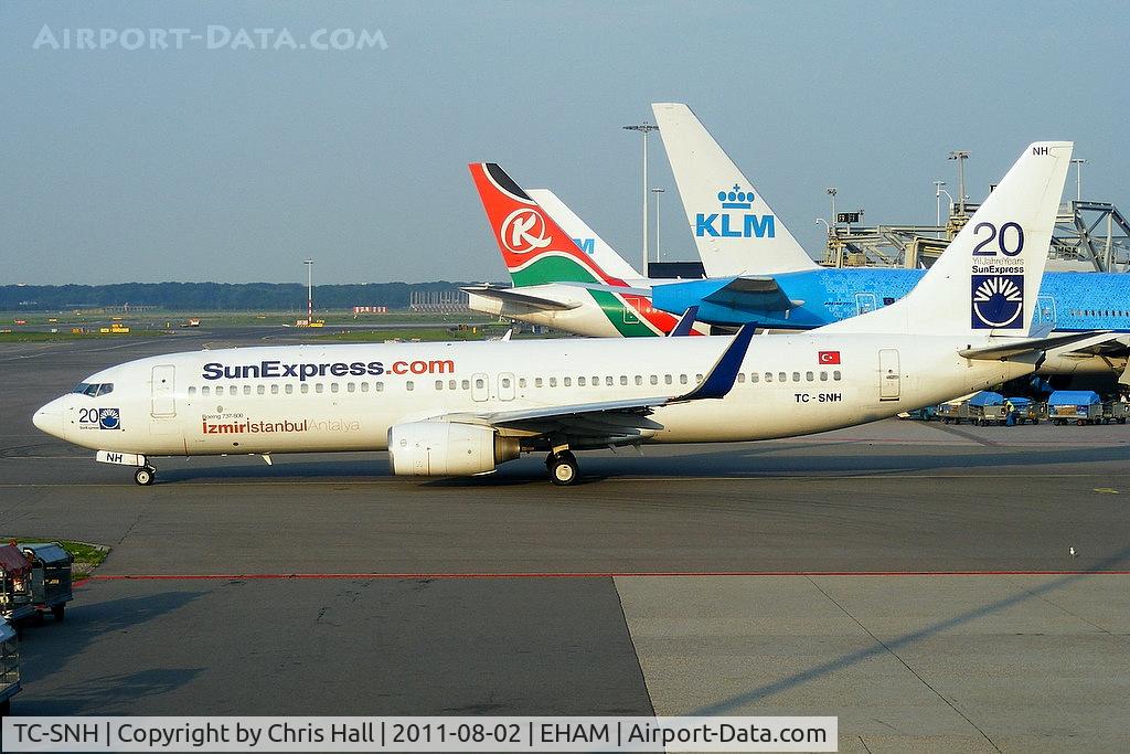 TC-SNH, 2005 Boeing 737-8FH C/N 30826, SunExpress