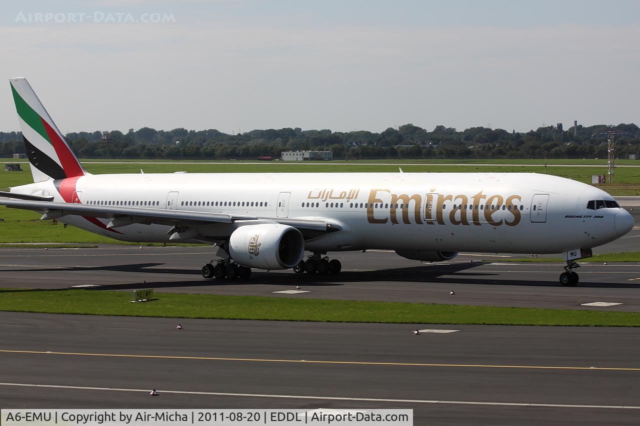 A6-EMU, 2002 Boeing 777-31H C/N 29064, Emirates, Boeing 777-31H, CN: 29064/0418