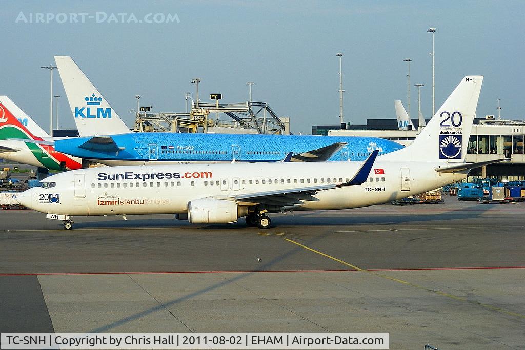 TC-SNH, 2005 Boeing 737-8FH C/N 30826, SunExpress