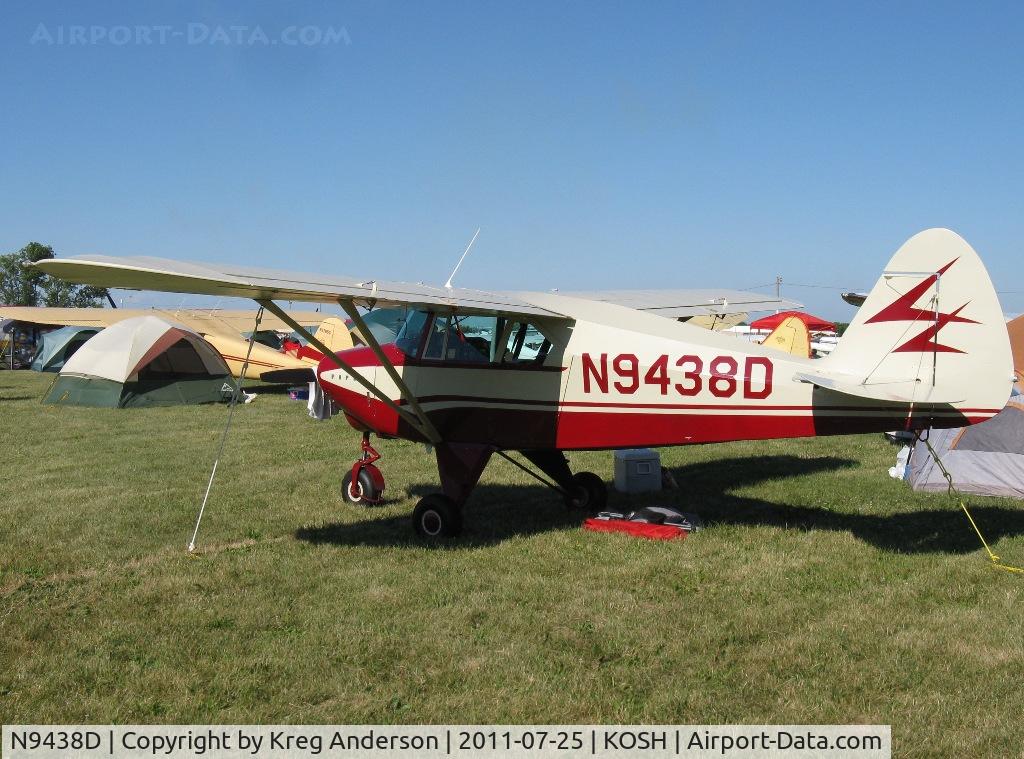 N9438D, 1958 Piper PA-22-160 Tri Pacer C/N 22-6412, EAA AirVenture 2011