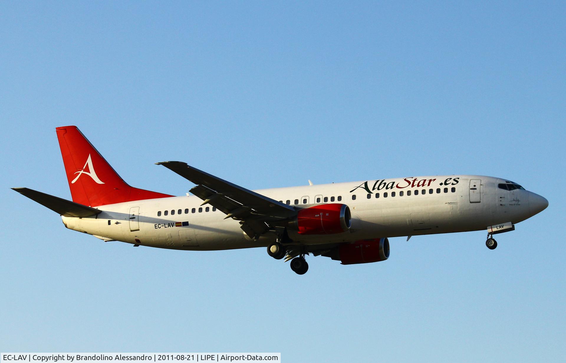 EC-LAV, 1989 Boeing 737-408 C/N 24352, Landing on RWY12 Bologna G.Marconi Airport