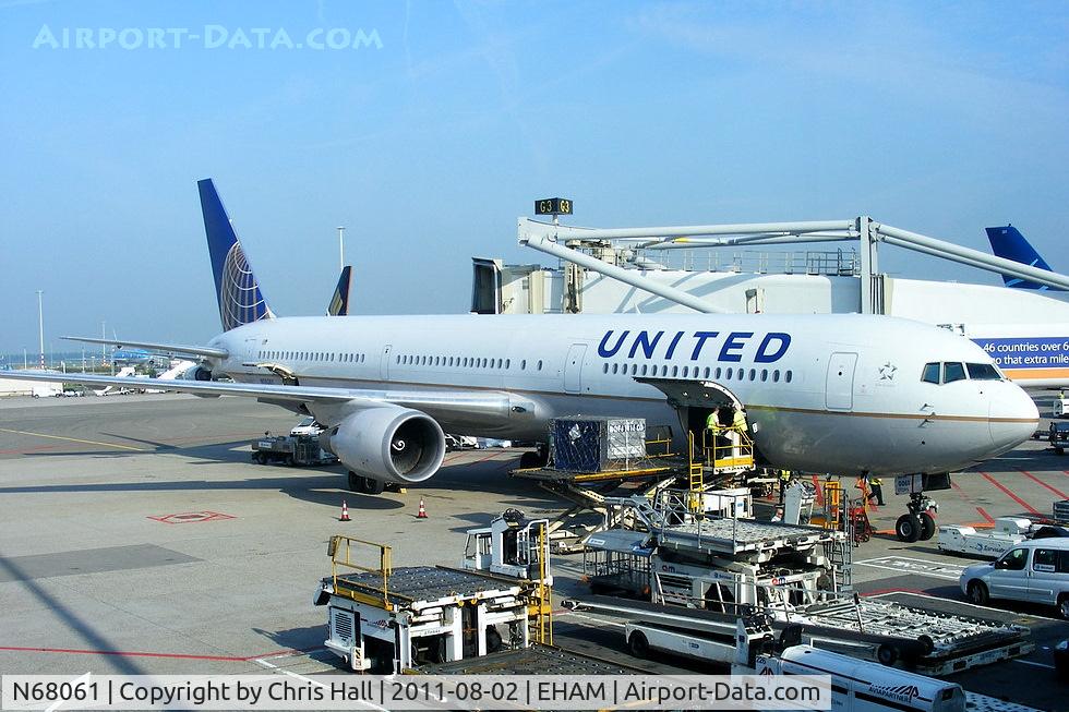 N68061, 2002 Boeing 767-424/ER C/N 29456, United Airlines