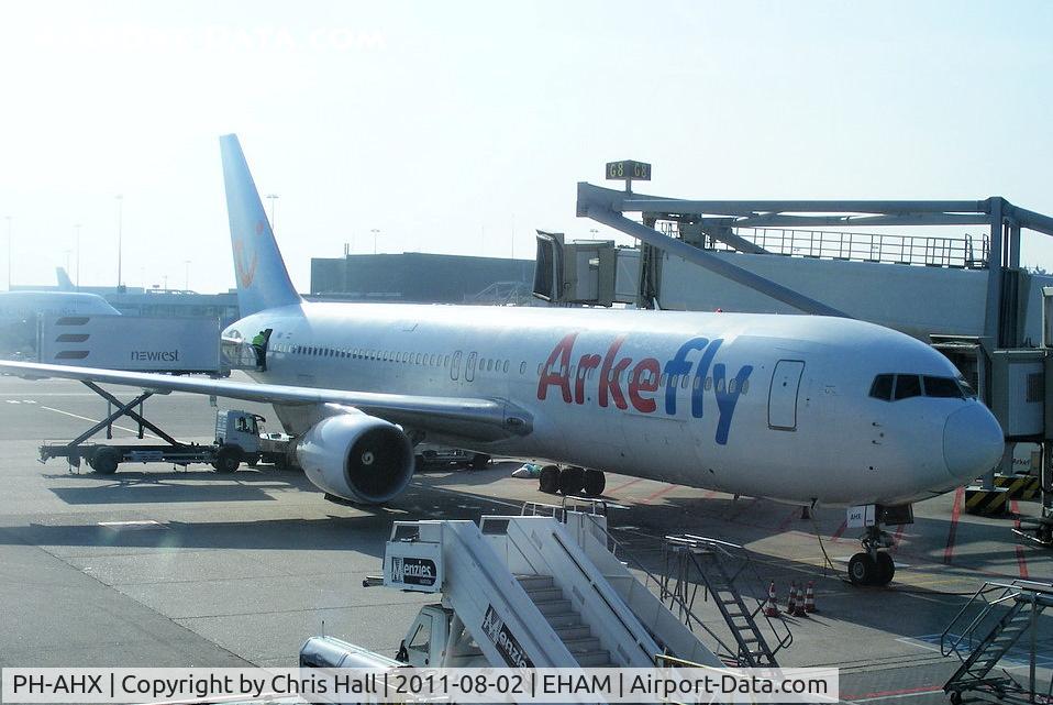 PH-AHX, 1990 Boeing 767-383 C/N 24847, Arkefly