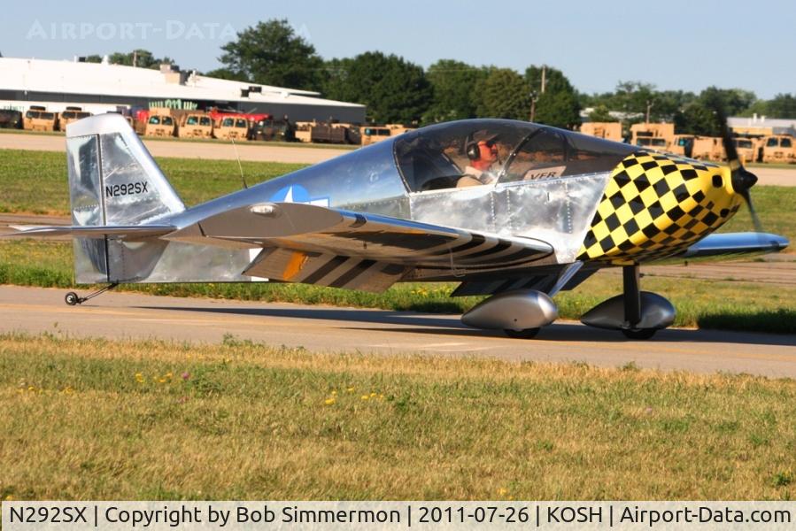 N292SX, Sonex Sonex C/N 1292, Departing Airventure 2011.