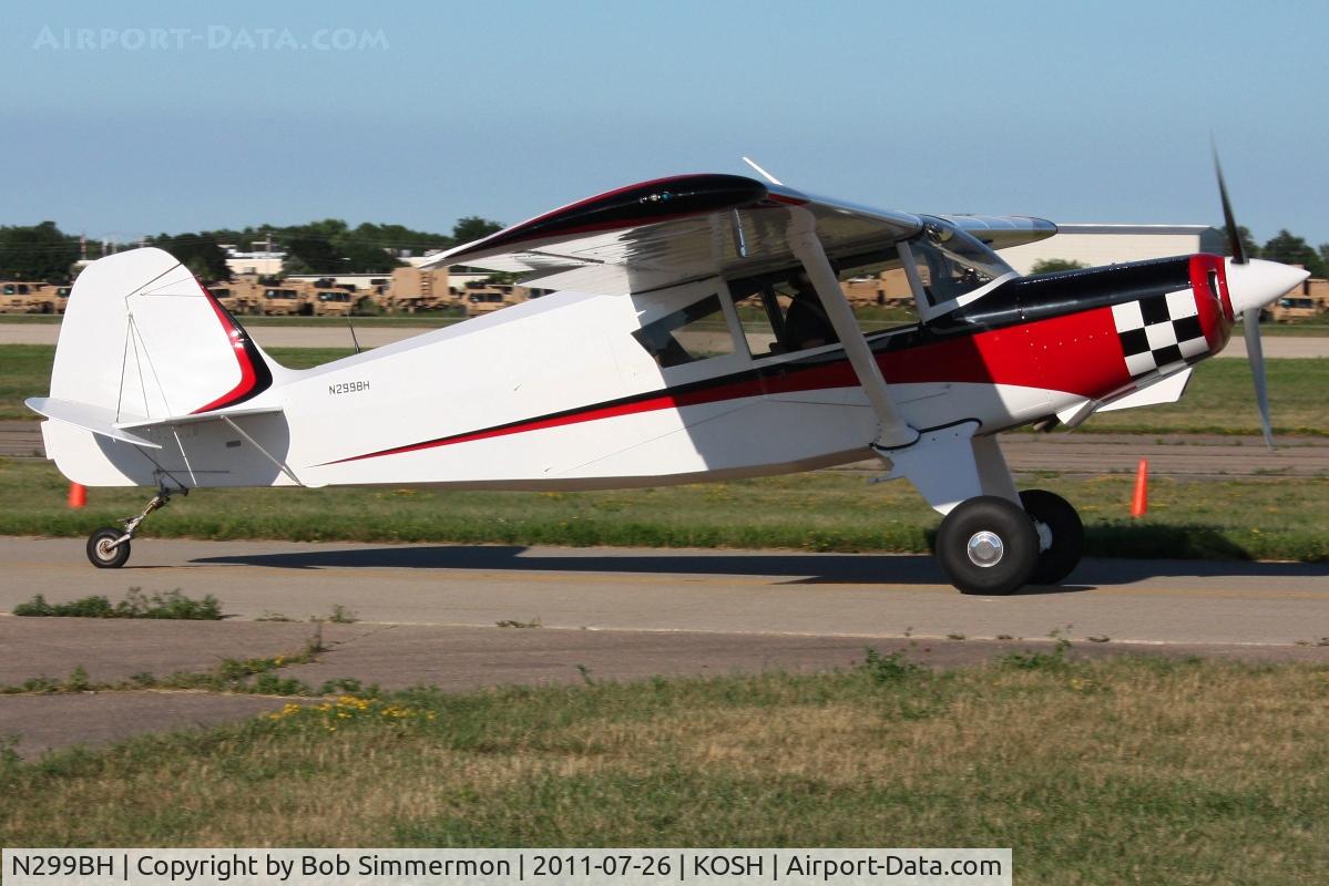 N299BH, Barrows Bearhawk C/N 064-121-122-930, Departing Airventure 2011.