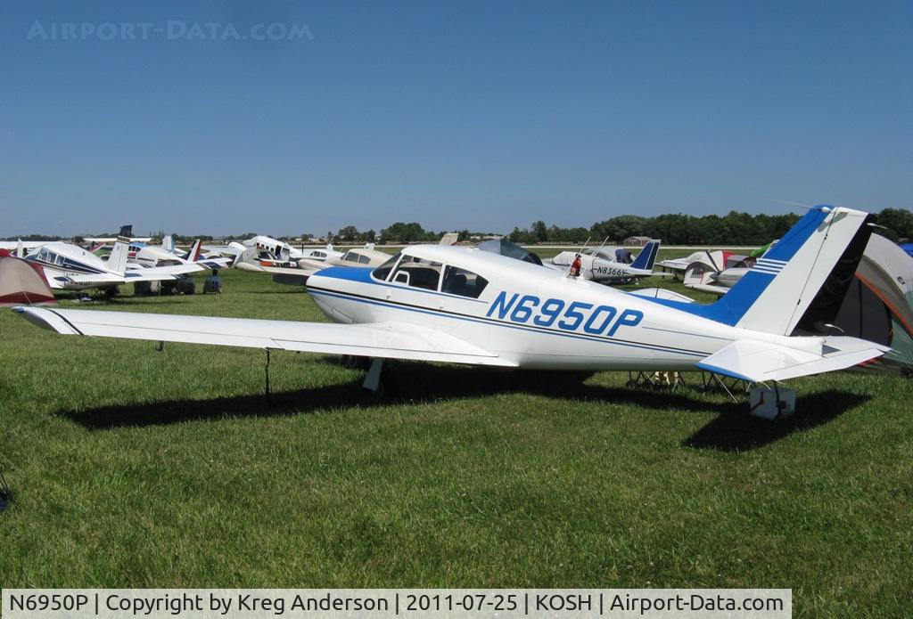 N6950P, 1960 Piper PA-24 C/N 24-2085, EAA AirVenture 2011