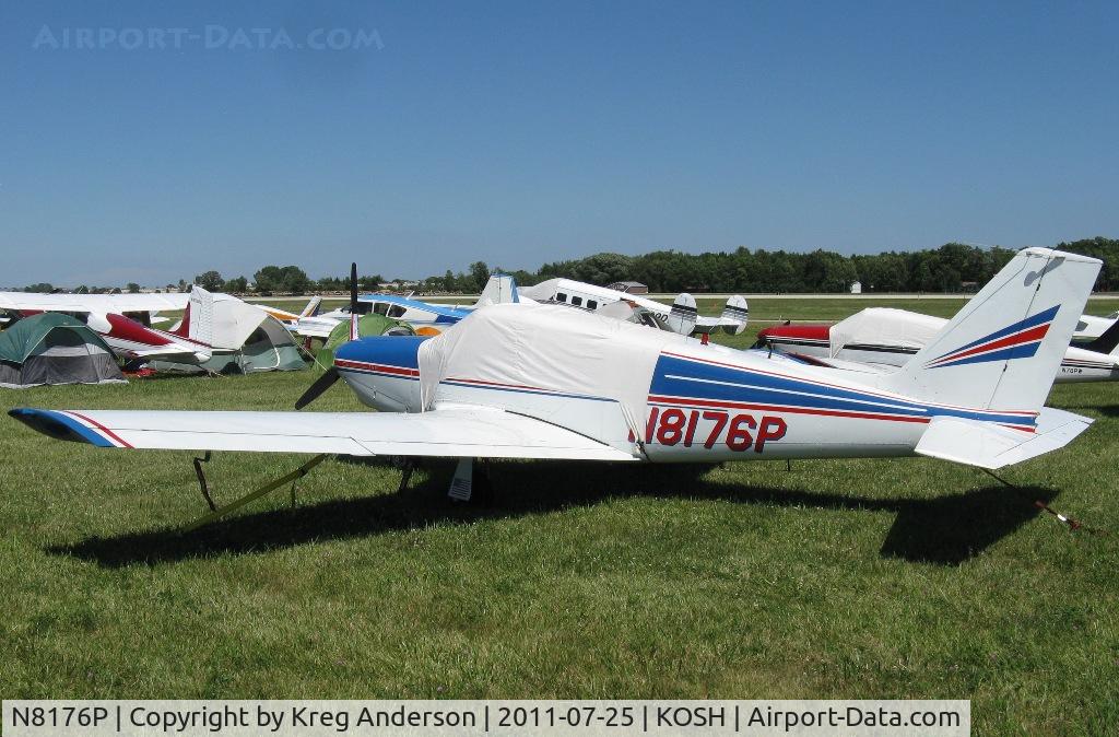 N8176P, 1963 Piper PA-24-250 Comanche C/N 24-3432, EAA AirVenture 2011