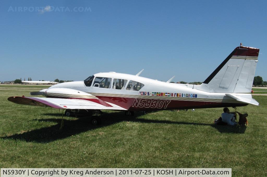 N5930Y, 1965 Piper PA-23-250 Aztec C/N 27-3091, EAA AirVenture 2011