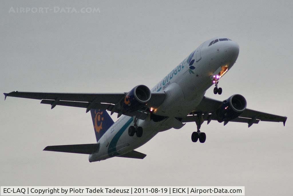 EC-LAQ, 2009 Airbus A320-214 C/N 3933, Cork.