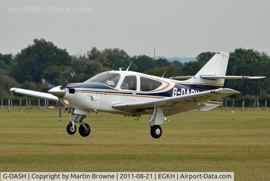 G-DASH, 1975 Rockwell International 112 Commander C/N 237, SHOT AT HEADCORN