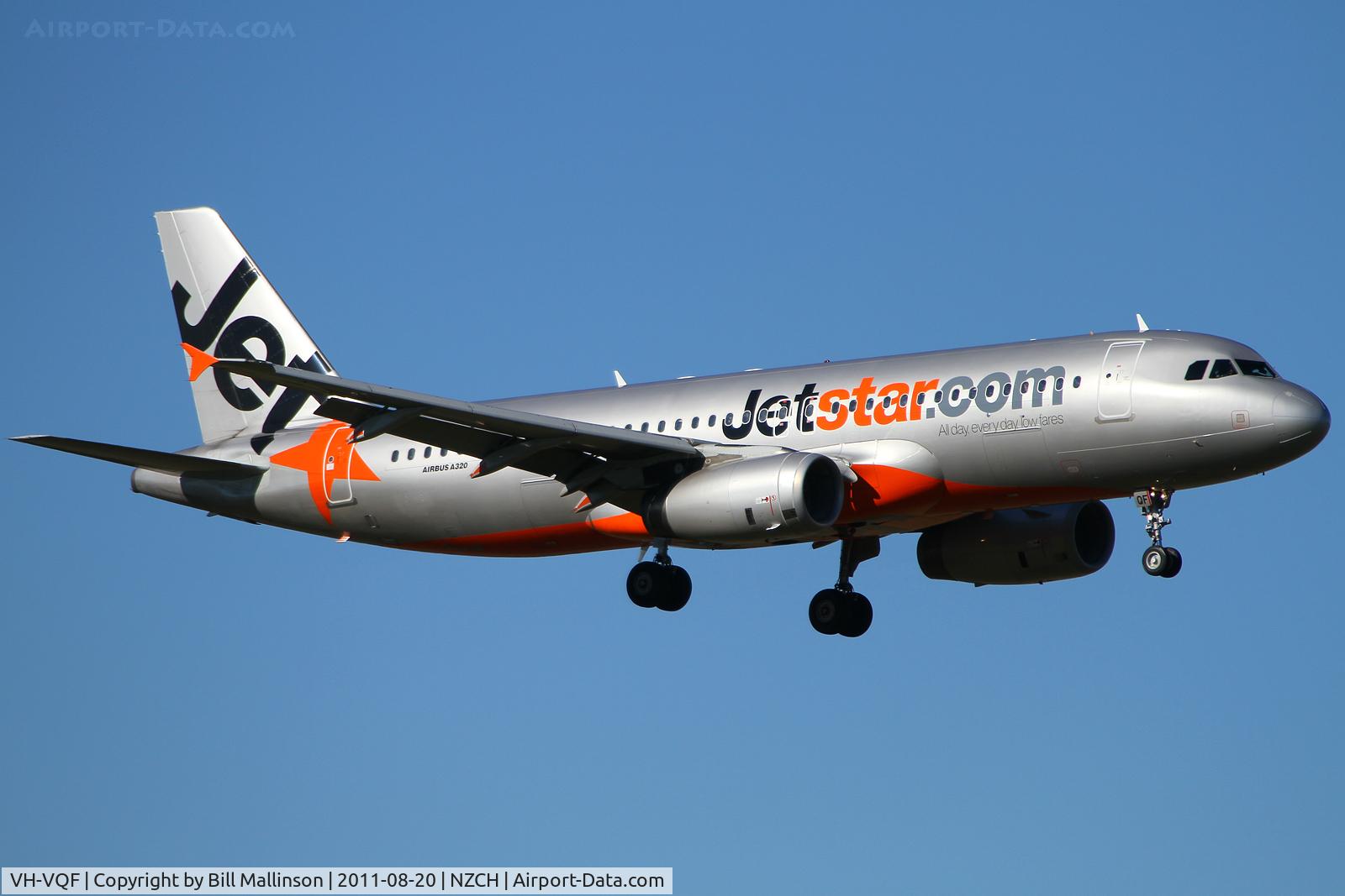 VH-VQF, 2008 Airbus A320-232 C/N 3474, finals to 20