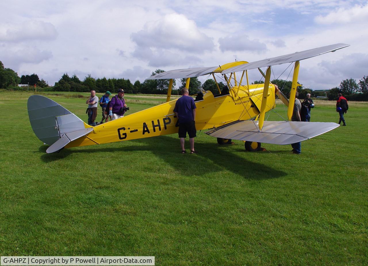 G-AHPZ, 1939 De Havilland DH-82A Tiger Moth II C/N 83794, Popham 21st Aug 2011