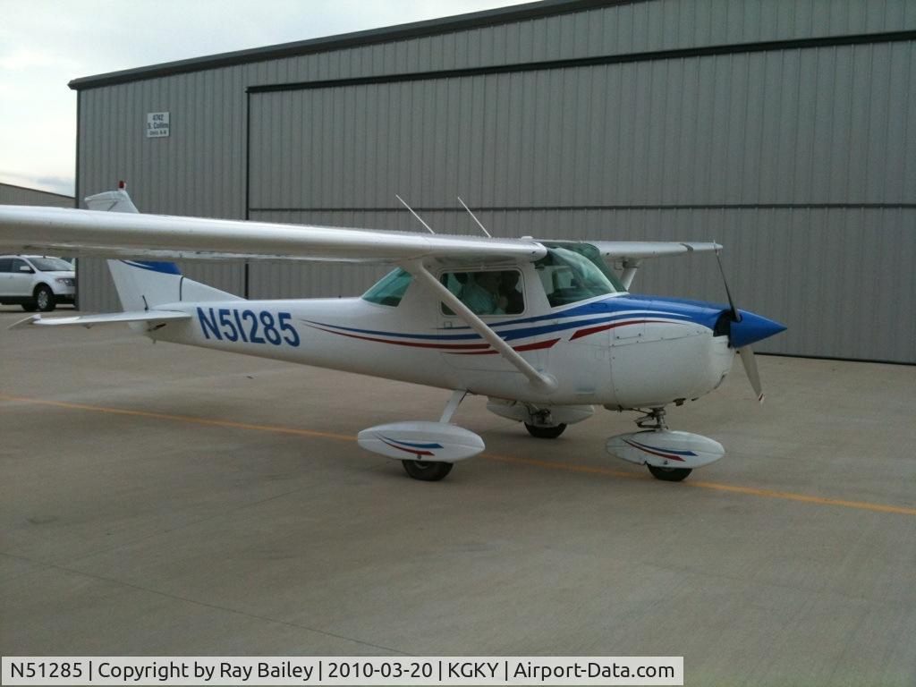 N51285, 1968 Cessna 150J C/N 15069895, One of the nicest trainers you'll ever fly.  As nice inside as it looks outside.