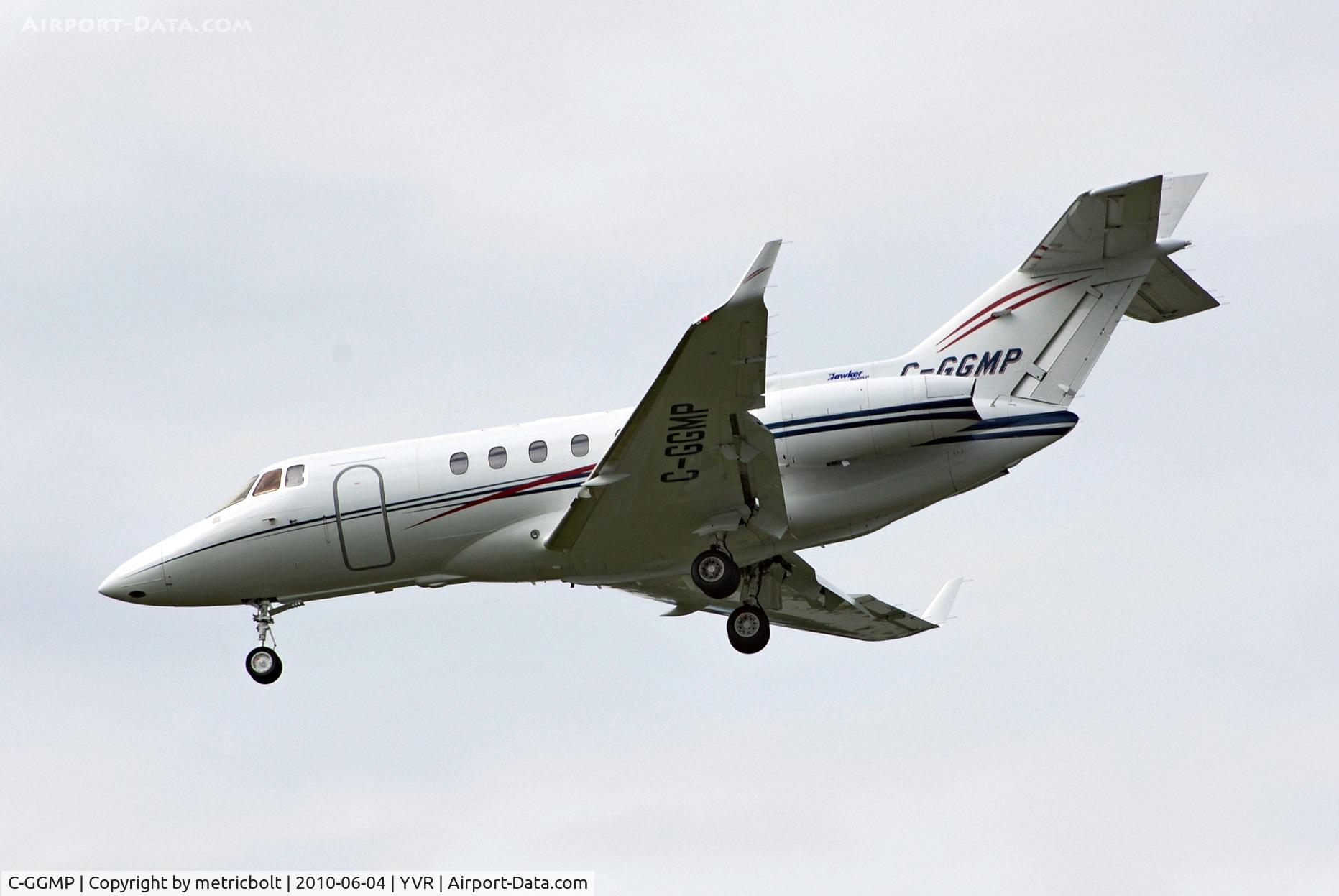 C-GGMP, 2007 Hawker Beechcraft 900XP C/N HA-0011, At YVR