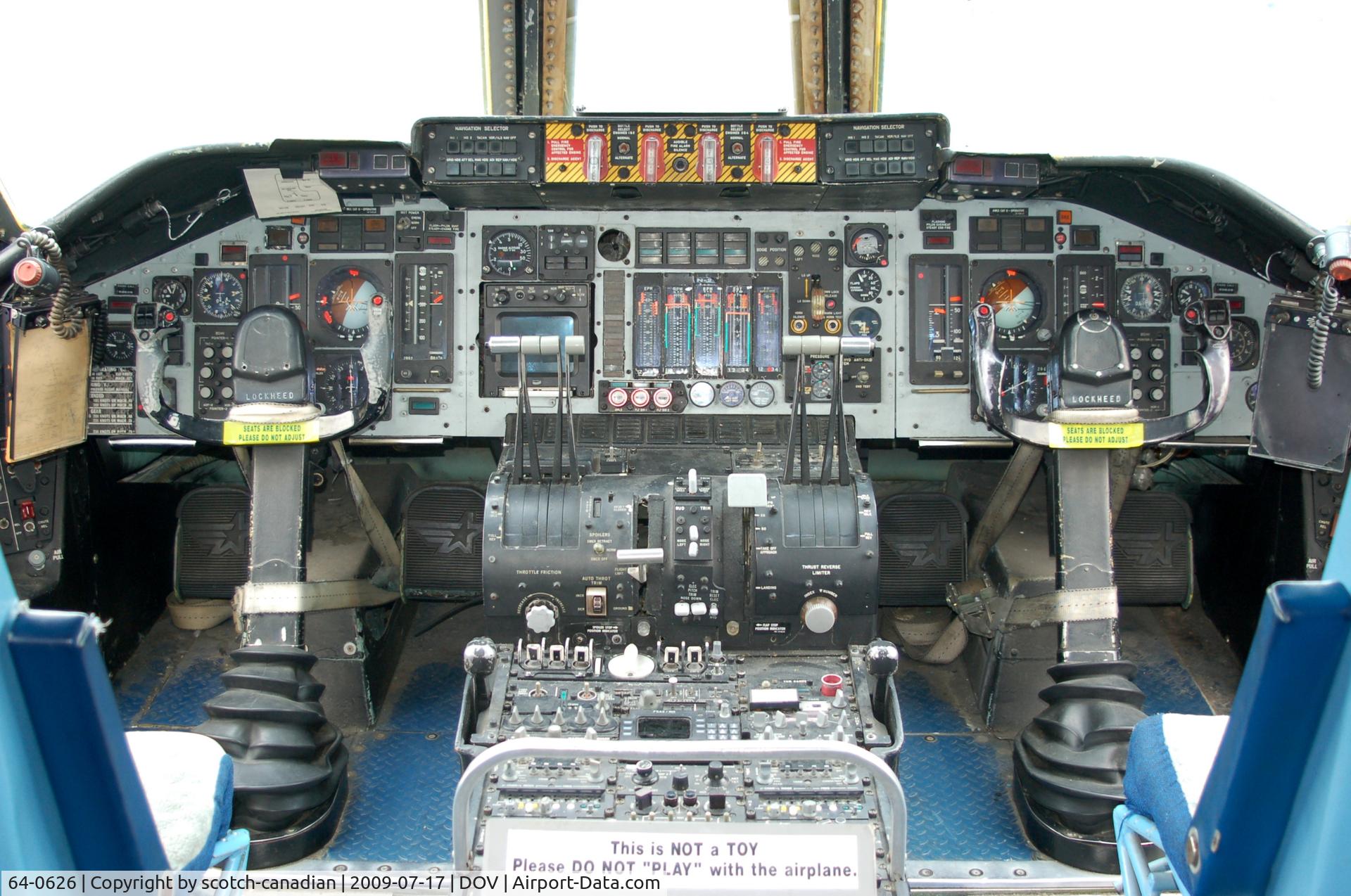 64-0626, 1964 Lockheed C-141B Starlifter C/N 300-6039, 1964 Lockheed C-141B Starlifter Cockpit at the Air Mobility Command Museum, Dover AFB, Dover, DE