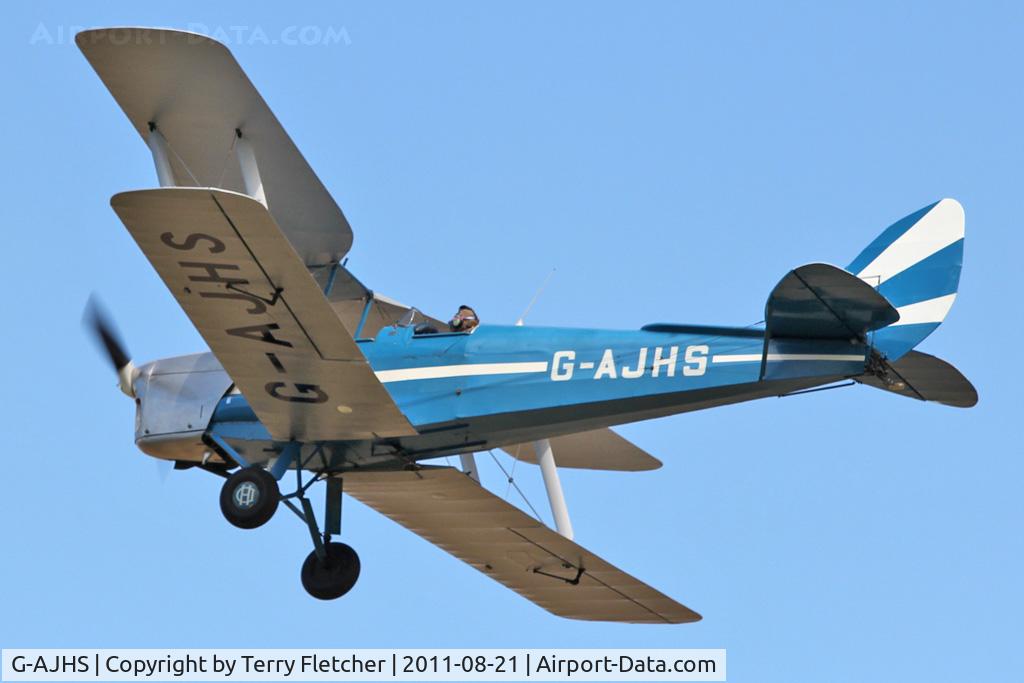 G-AJHS, 1941 De Havilland DH-82A Tiger Moth II C/N 82121, Participant at the 80th Anniversary De Havilland Moth Club International Rally at Belvoir Castle , United Kingdom