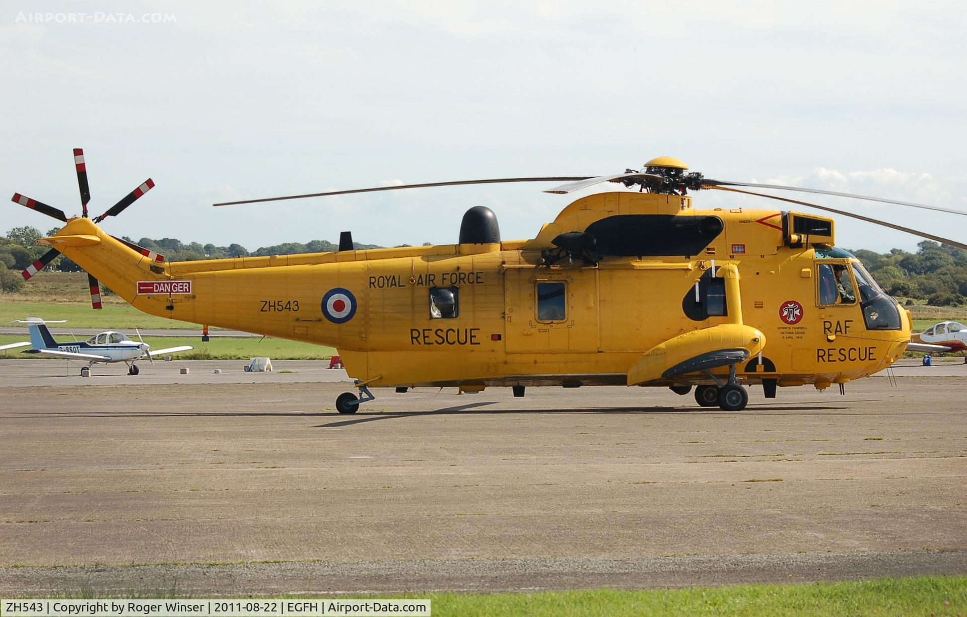 ZH543, Westland Sea King HAR.3A C/N WA1009, RAF rescue helicopter (Rescue 169) operated by 22 Squadron RAF departing after a brief stop over during training excercise from RMB Chivenor. With the recently applied inscription KENNETH CAMPBELL VICTORIA CROSS 6 APRIL 1941.