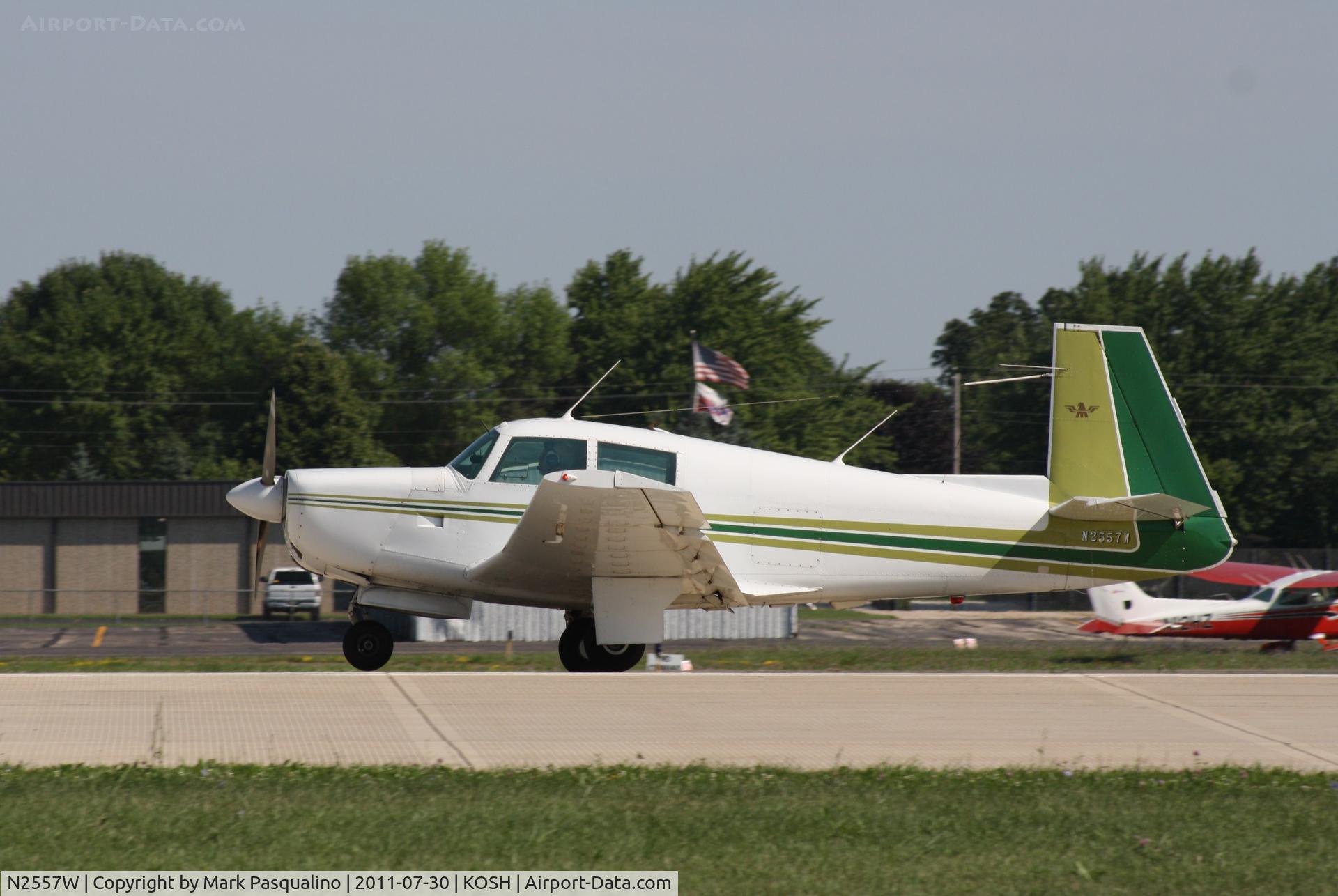 N2557W, 1965 Mooney M20E C/N 923, Mooney M20E