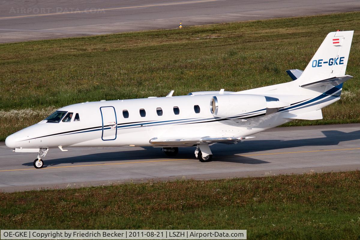 OE-GKE, 2006 Cessna 560XL Citation XLS C/N 560-5642, taxying to the GAT