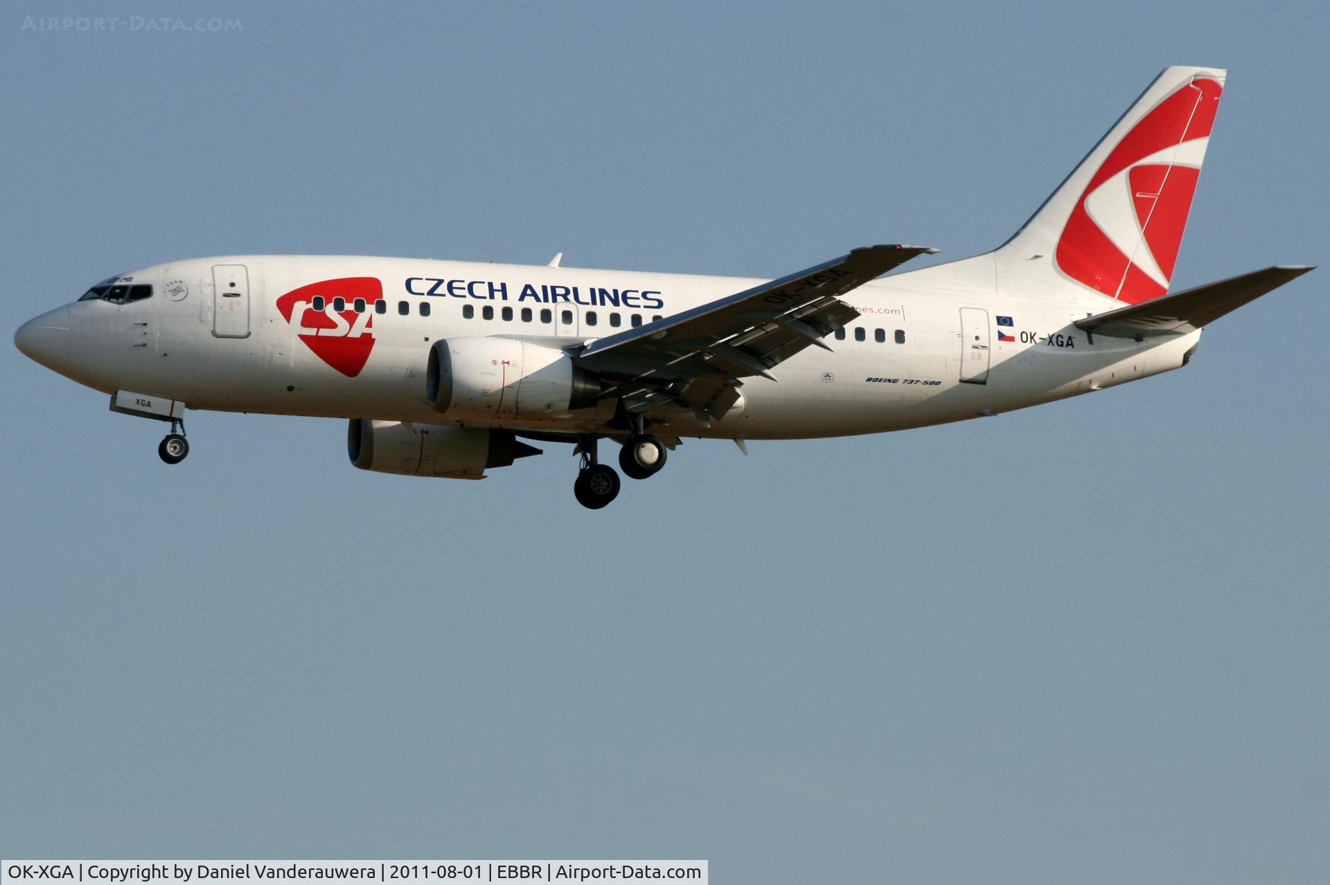 OK-XGA, 1992 Boeing 737-55S C/N 26539, Arrival of flight OK204 to RWY 25L